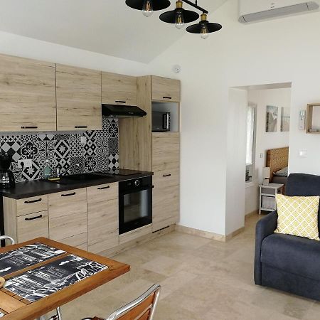 Mèze Petite Maison Refaite A Neuf Proche Plage מראה חיצוני תמונה